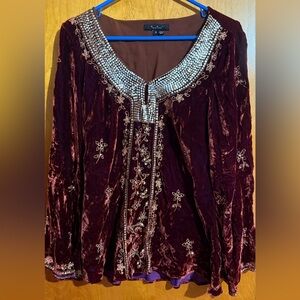 ECI New York Burgundy Velvet Embellished Women's Top